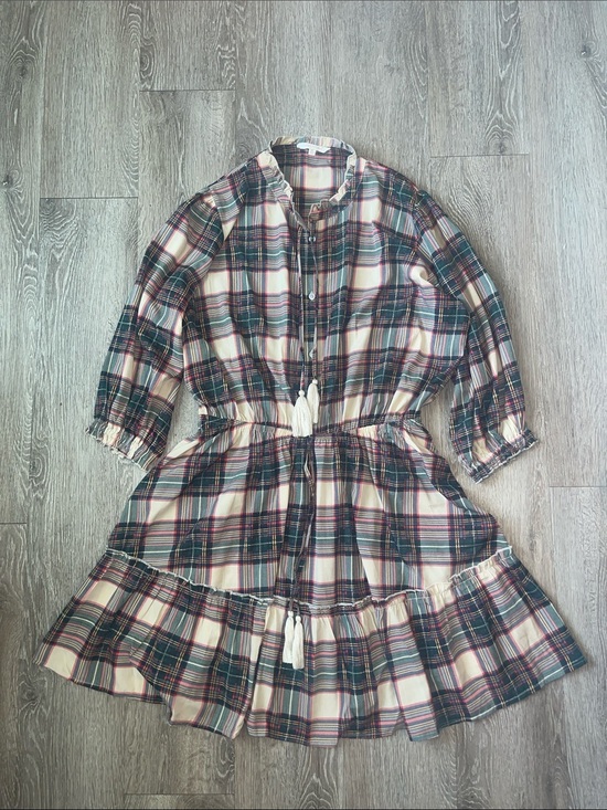 Simply Southern Dresses & Skirts - Simply Southern Plaid dress in Cream, Green & Red tassel
Drawstring waist